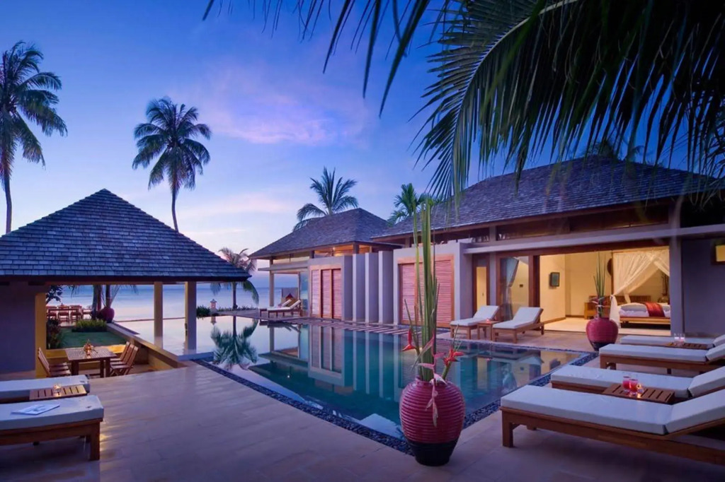 Samara Luxury Beachfront Villa