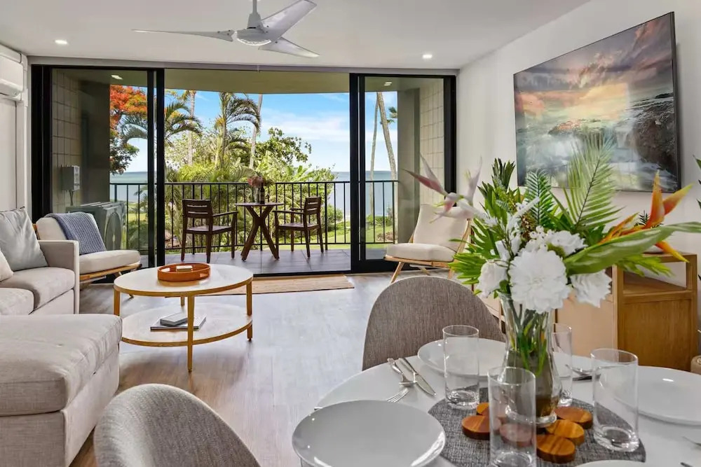 Remodeled Luxe Beachfront Escape Ocean Views AC