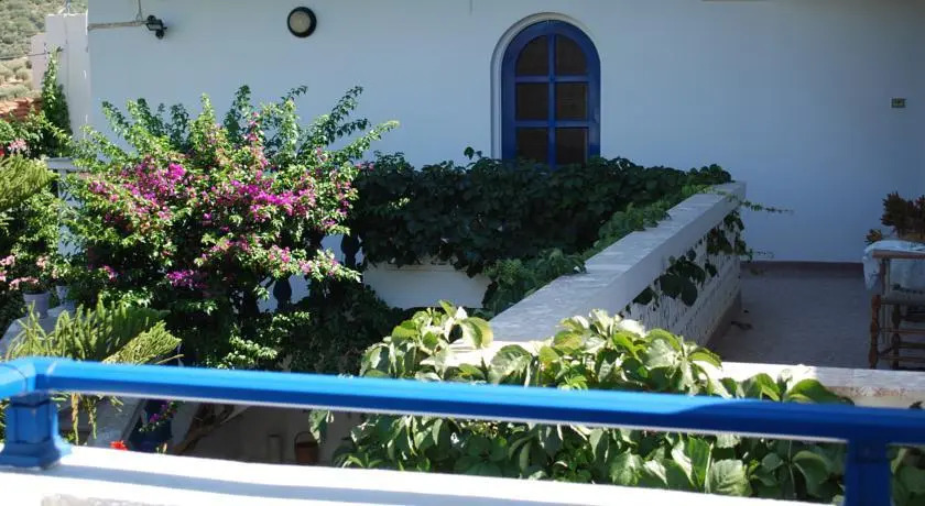 Argyro Rent Rooms