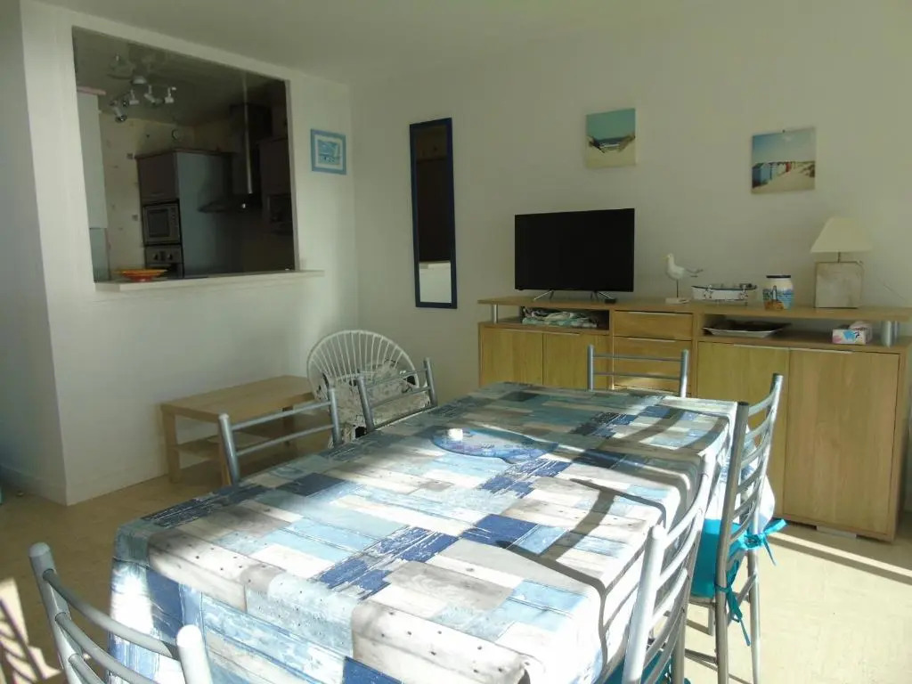 Appartement Saint-Jean-de-Monts, 3 pièces, 6 personnes - FR-1-83-47
