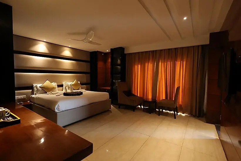 Hotel Latitude