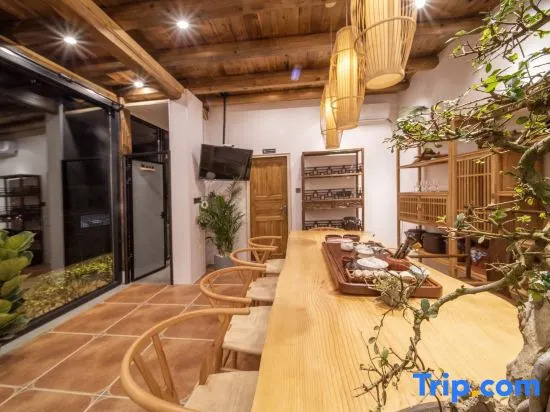 Yunshui ballad beautiful cloud night Guesthouse
