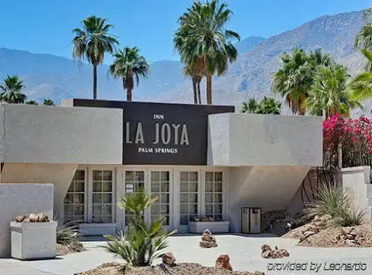 La Joya Inn