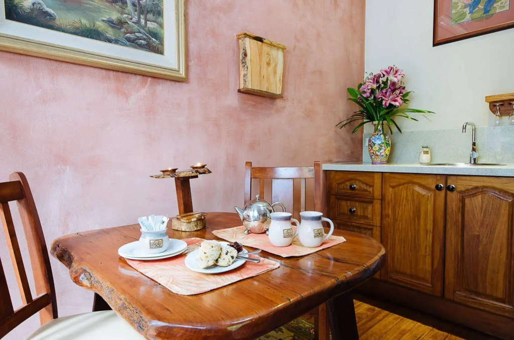 Lillypillys Cottages & Day Spa