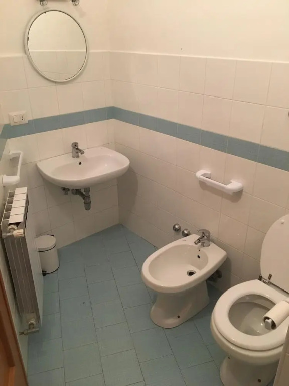 6 Small Rooms
