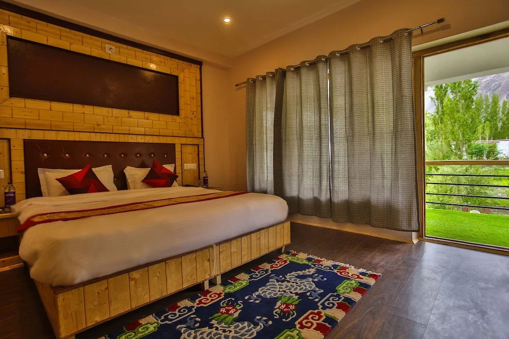 Hotel Nubra Residency - Hunder
