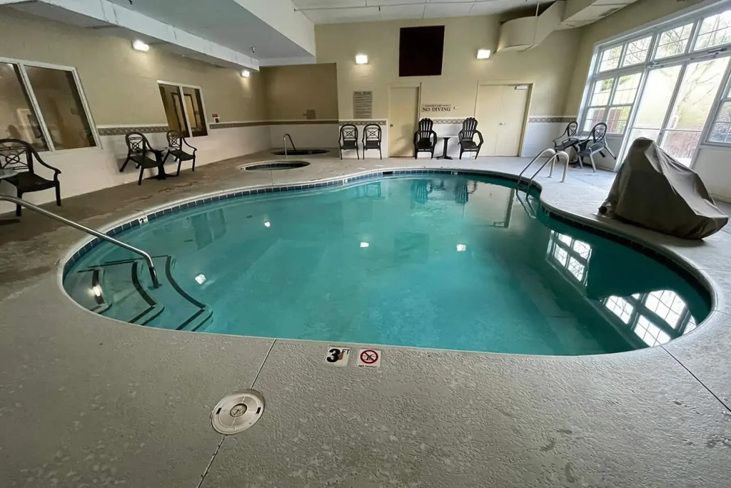 La Quinta Inn & Suites by Wyndam Knoxville West