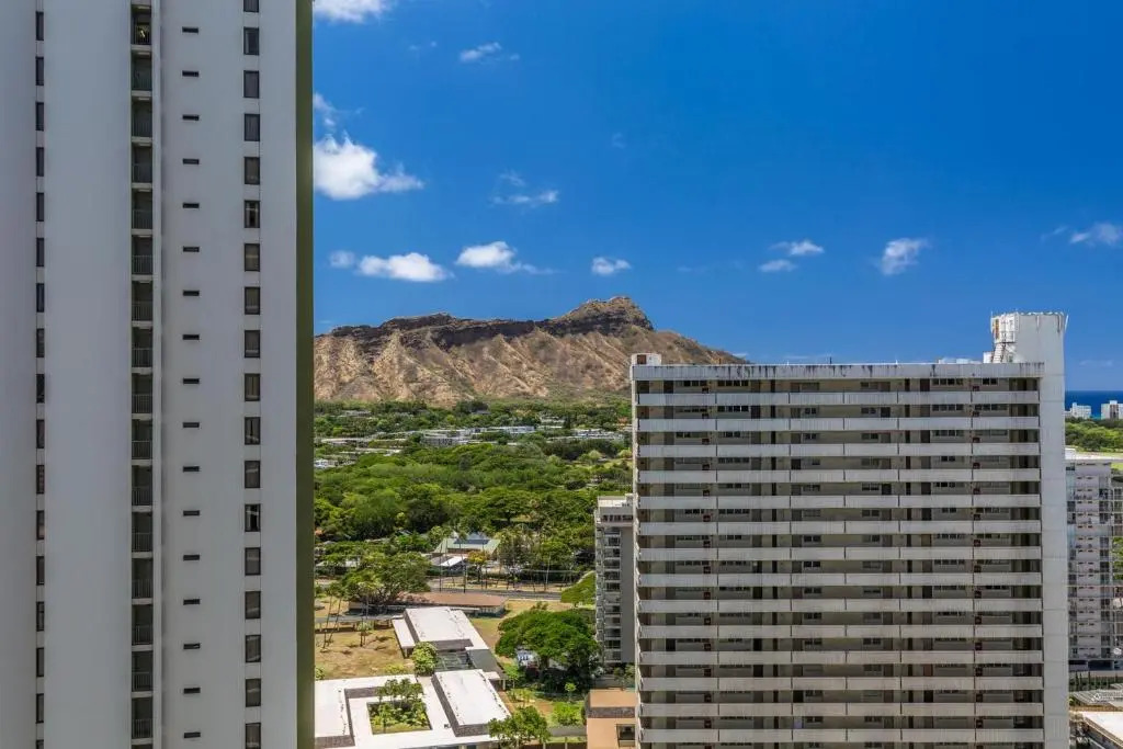 Waikiki Banyan #2603-T1