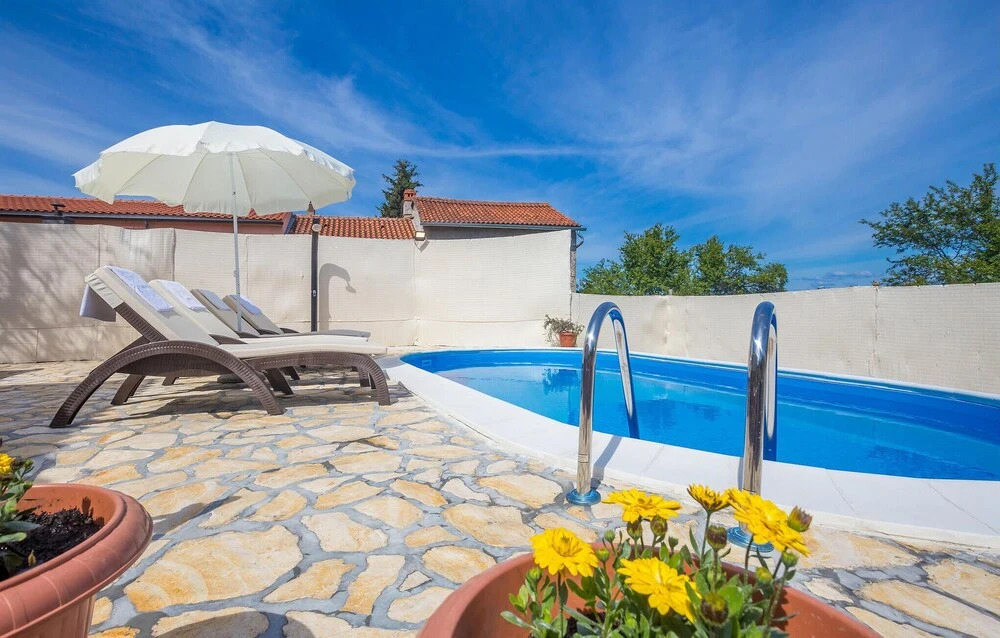 Pet Friendly Home In Sveti Vid