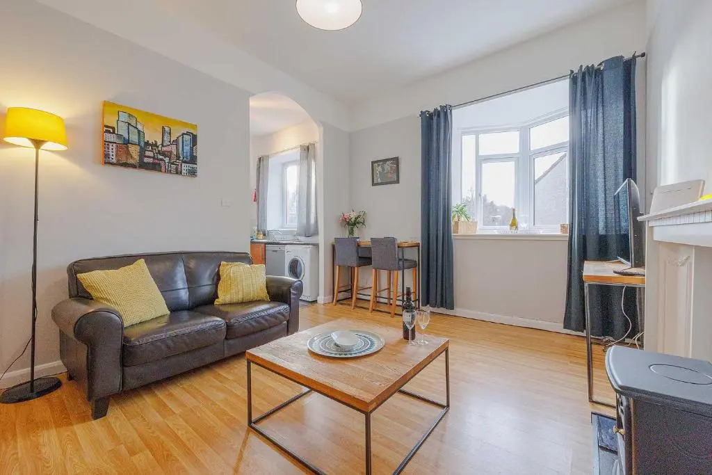 Linlithgow Apartment