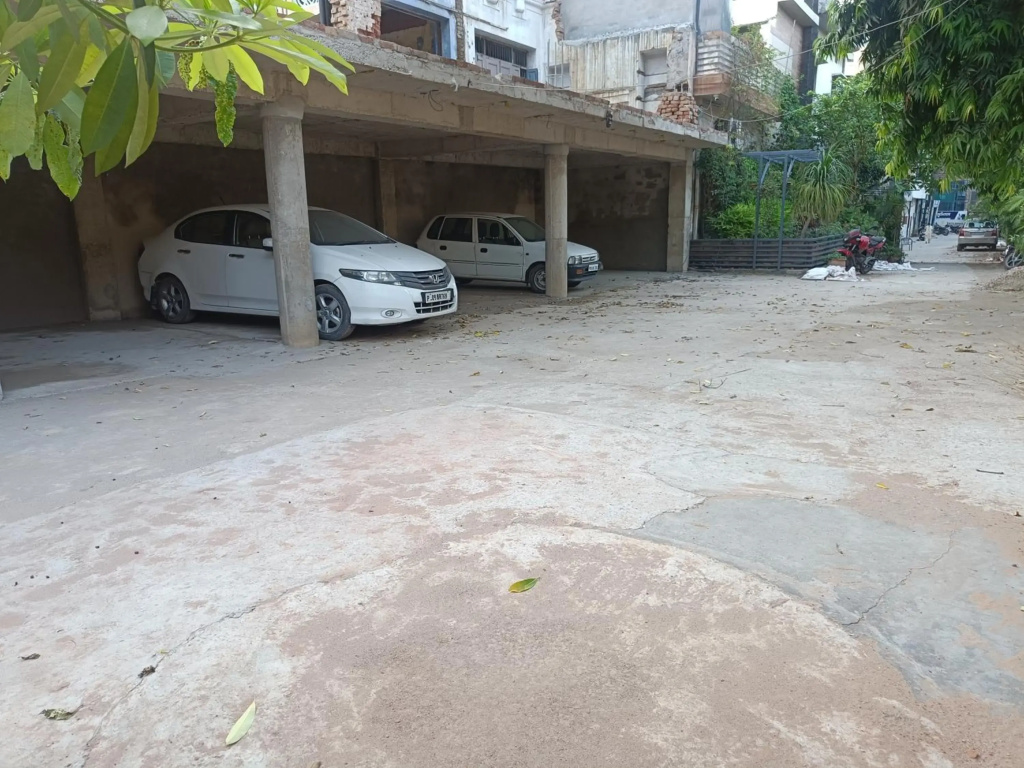 Samrat Hotel