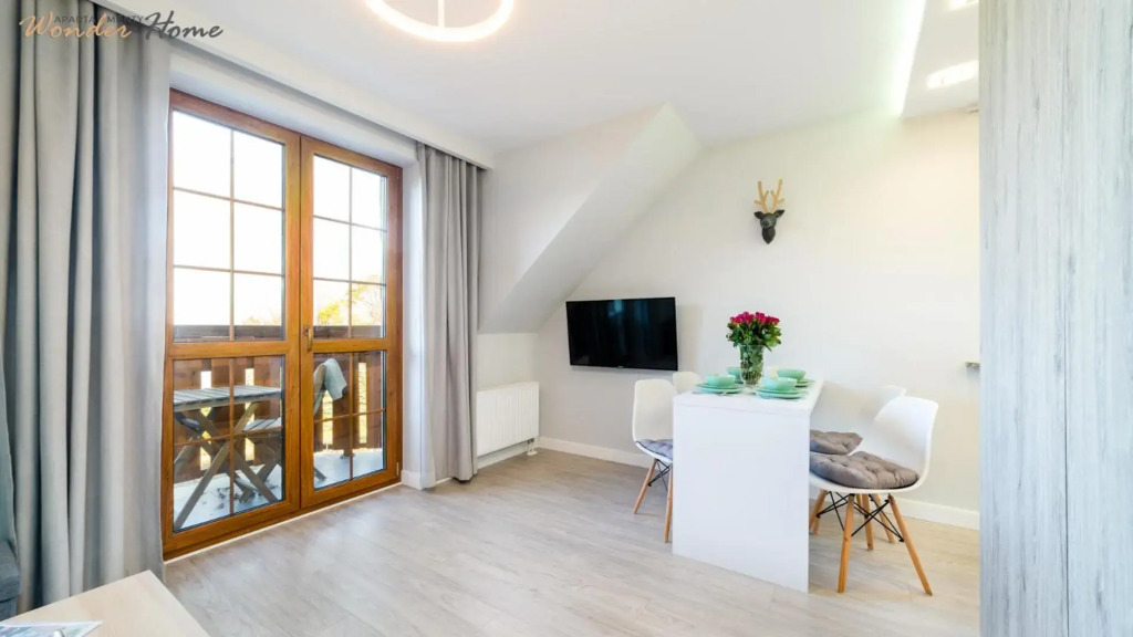 Wonder Home - Apartamenty z balkonami Leśny Dom II - w cichej i zielonej części Karpacza