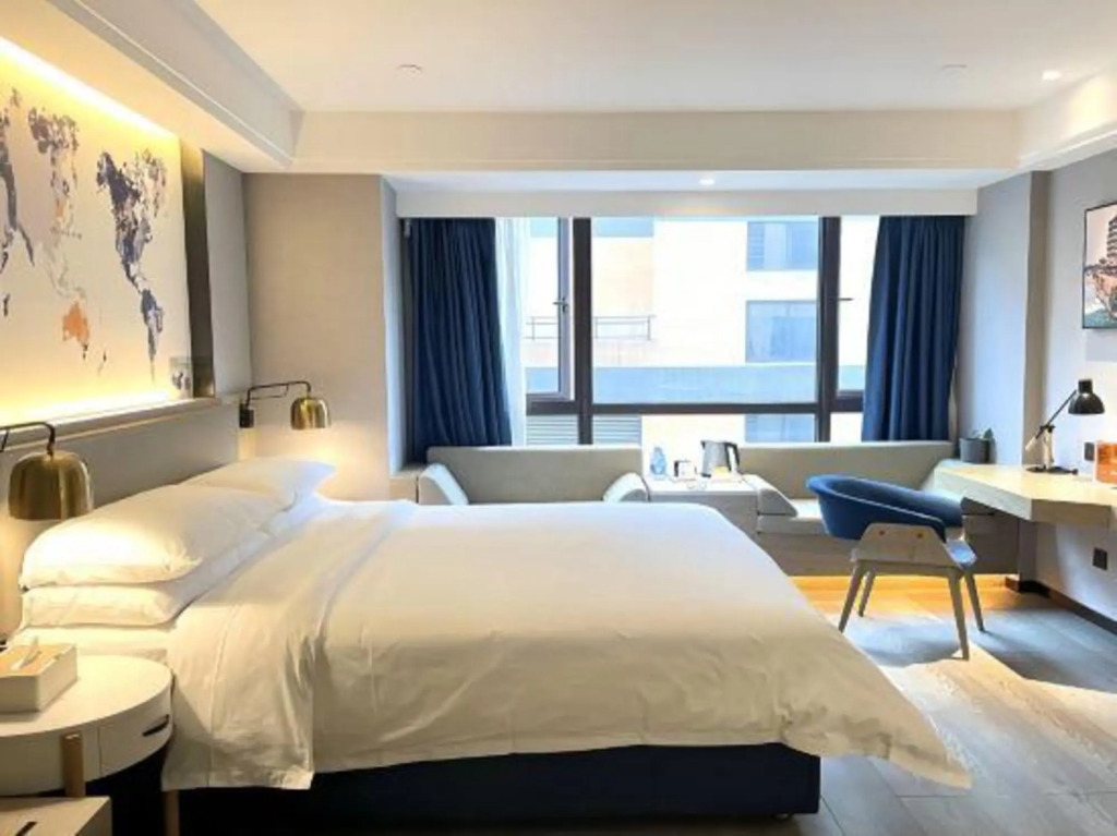 kyriad marvelous hotel