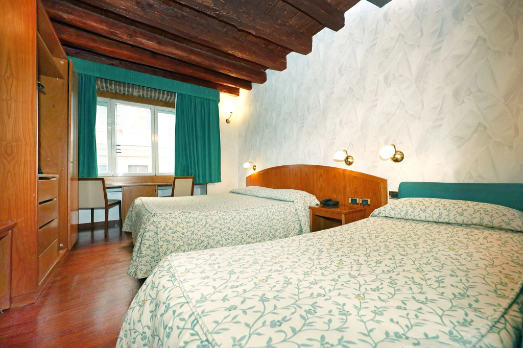 Hotel Corot