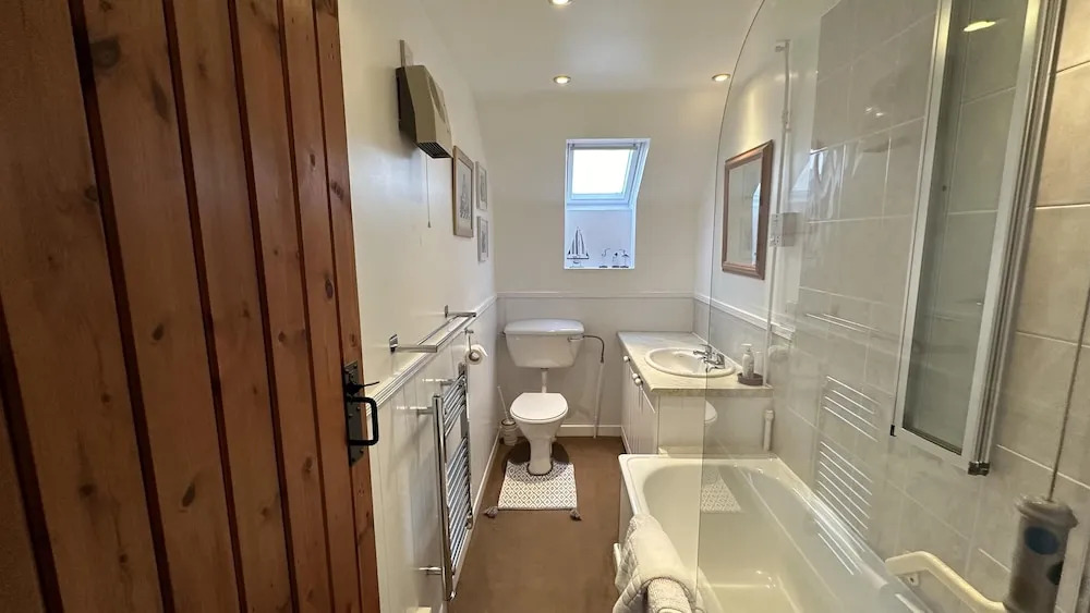 Welcoming 2 Bed Charming Self Catering Cottage