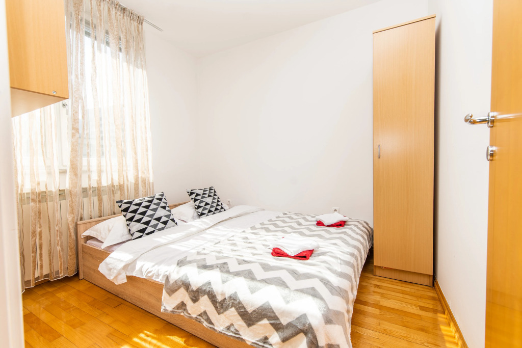 Modern 2BDR apartment in the center