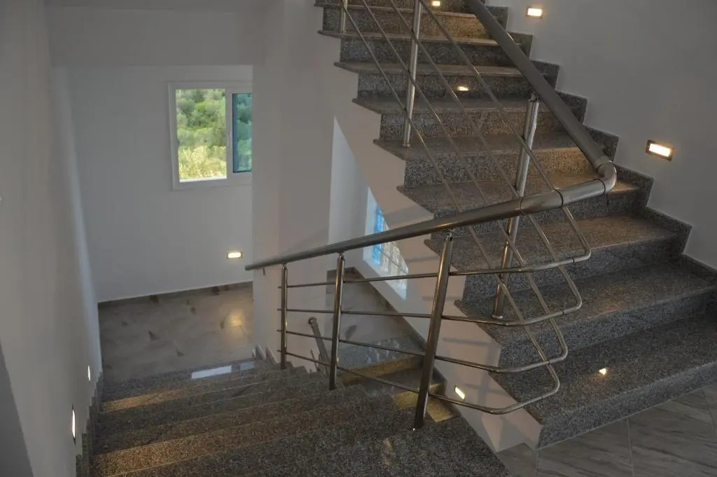Mihalis Apartments