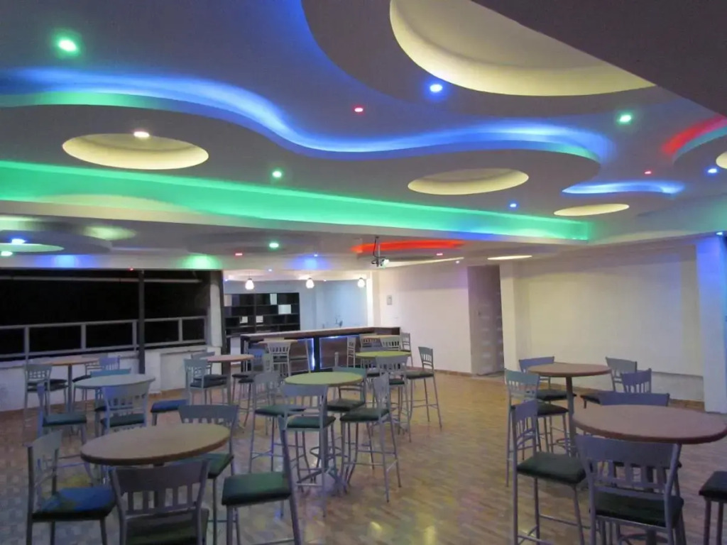 Raygreen Hotel