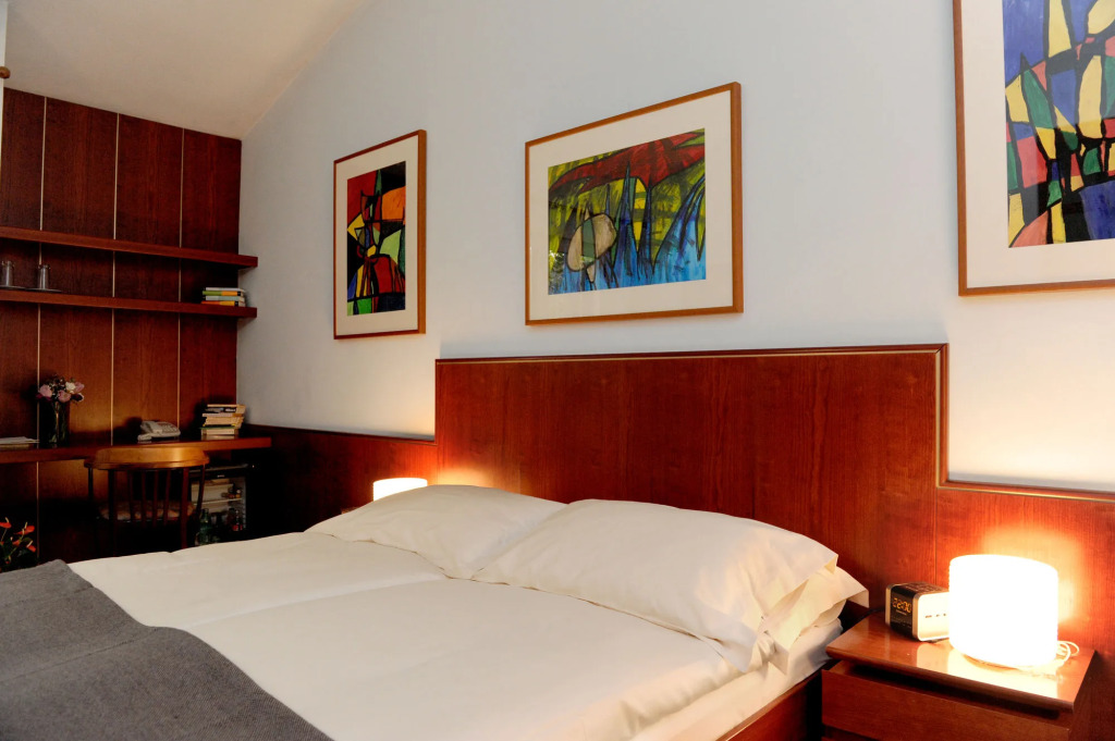 Hotel Milan