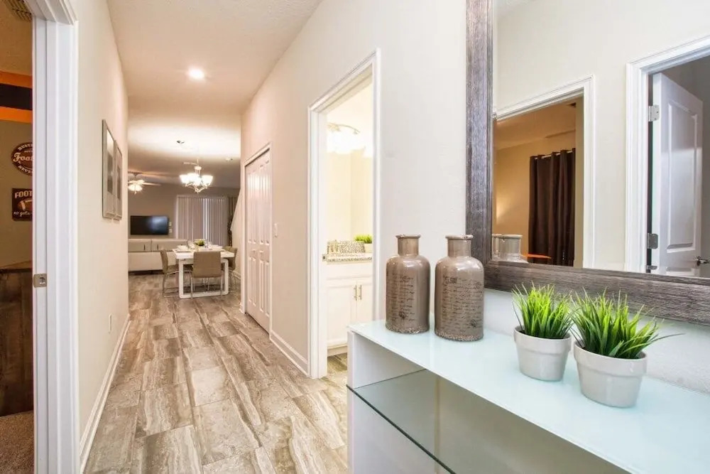 Storey Lake-5 Bedroom Townhome w/Spashpool-1622ST