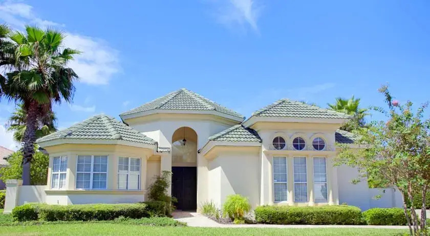 Royal Swan by Vacation Rental Pros