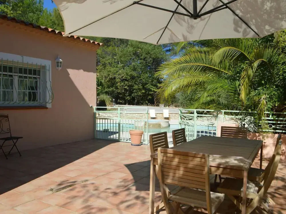 Holiday Home With Large Garden and Pool