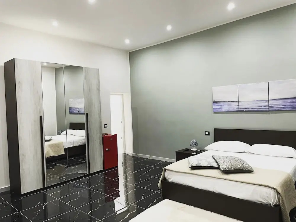 InTarsia Rooms