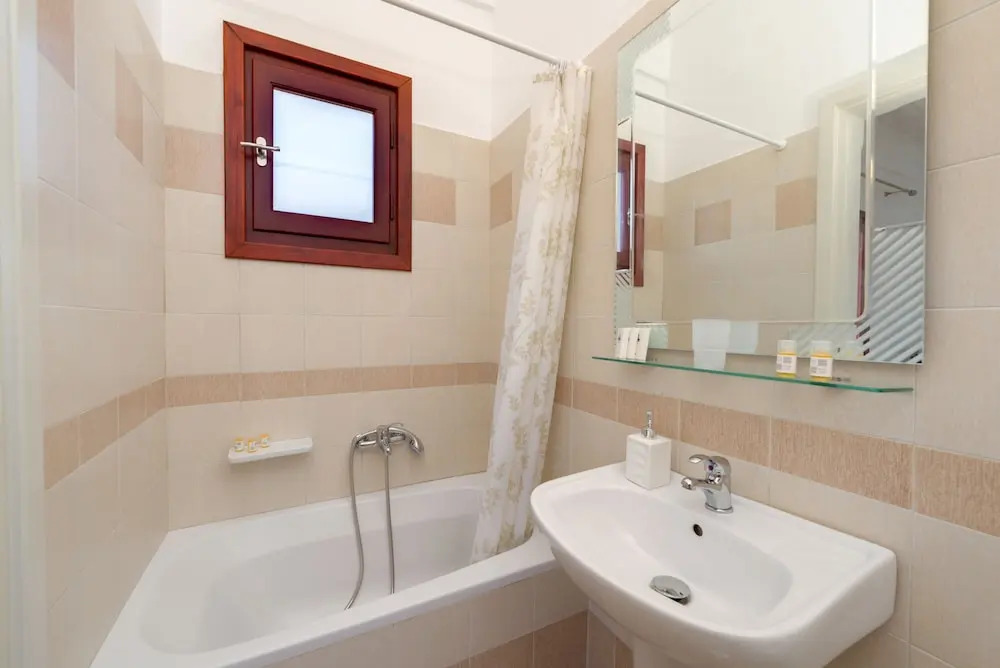 Aspalathos Suites