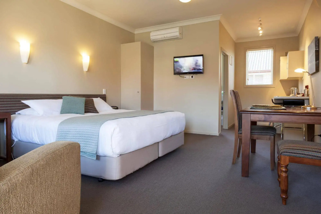 Hawkdun Lodge Motel