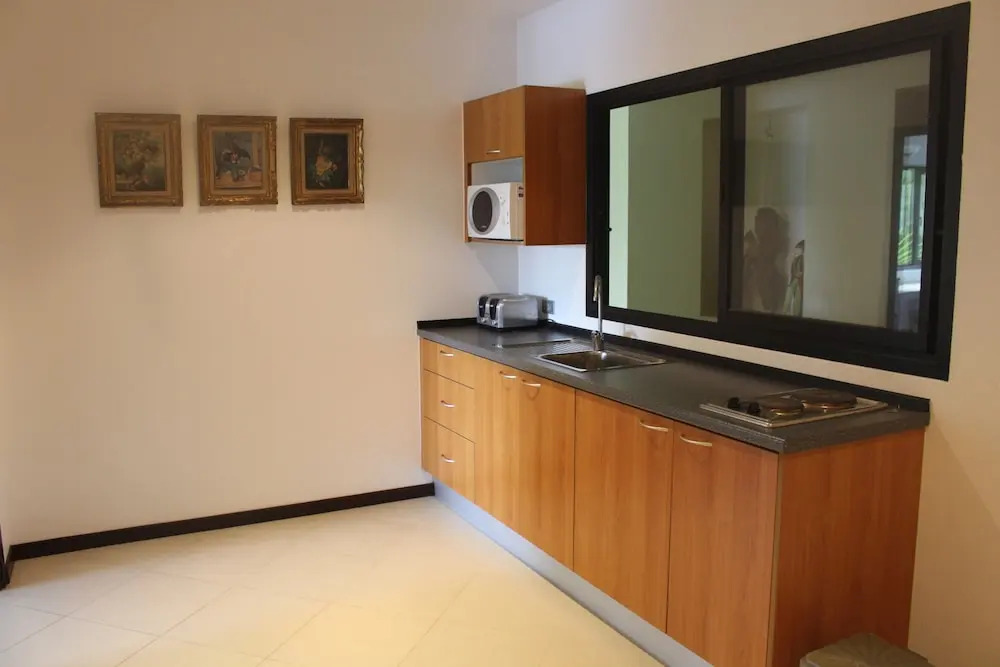 Luxurious House With sea View - 2 Swimming Pools