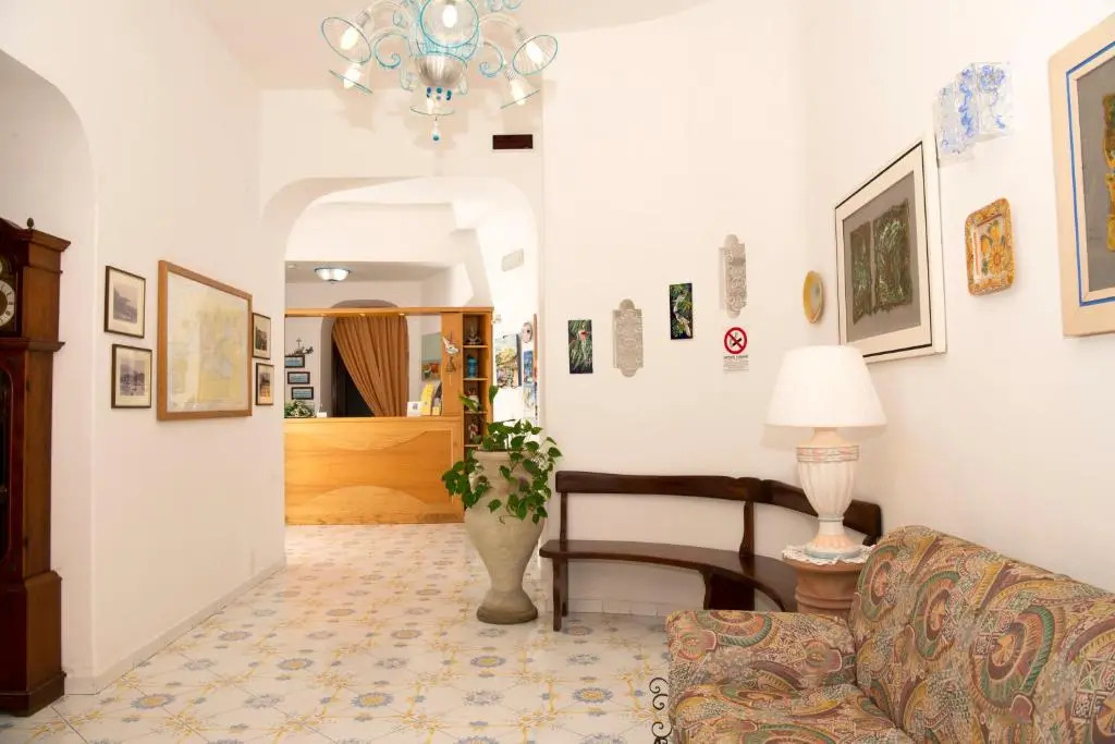 Hotel Candia
