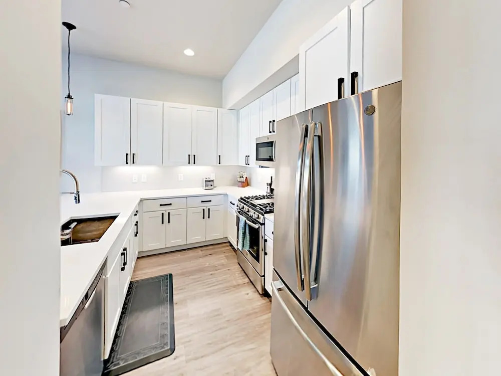 New Down #TN-3 - 2 Br Condo