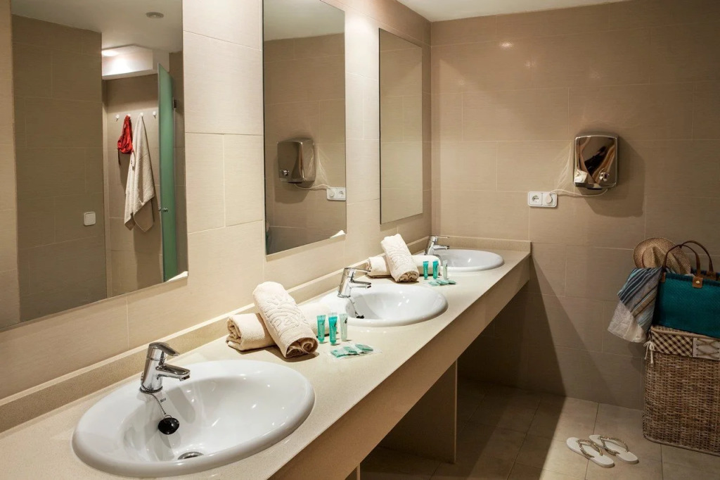 Apartamentos Portu Saler