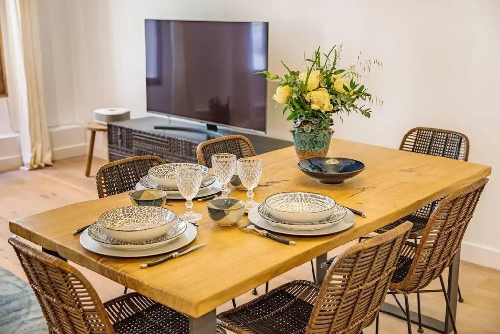 Appartement 5*, Climatisé, avec Terrasse au quartier Le Panier