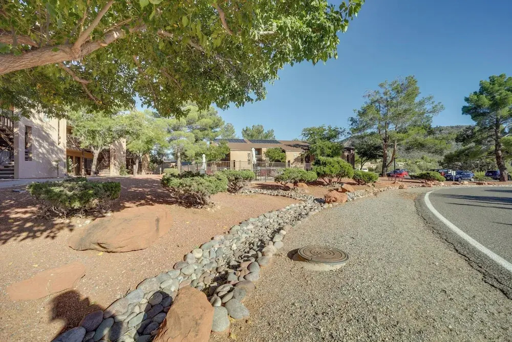 'the Painted Pony' Sedona Condo: Pool & Gym Access