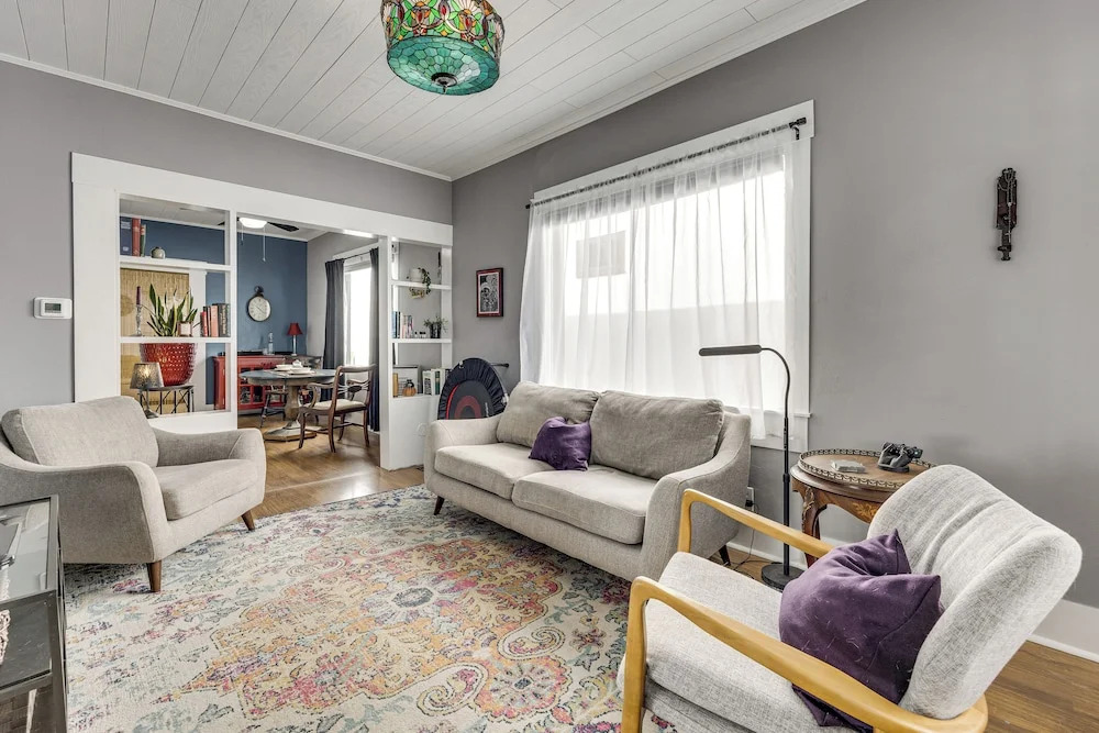 3 Mi to Manitou Springs! Cozy Home w/ Office