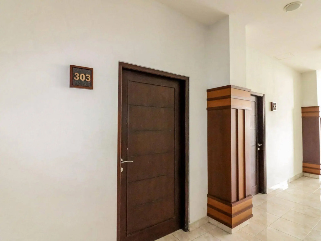 NIDA Rooms Colombo Komplek Karang Marang