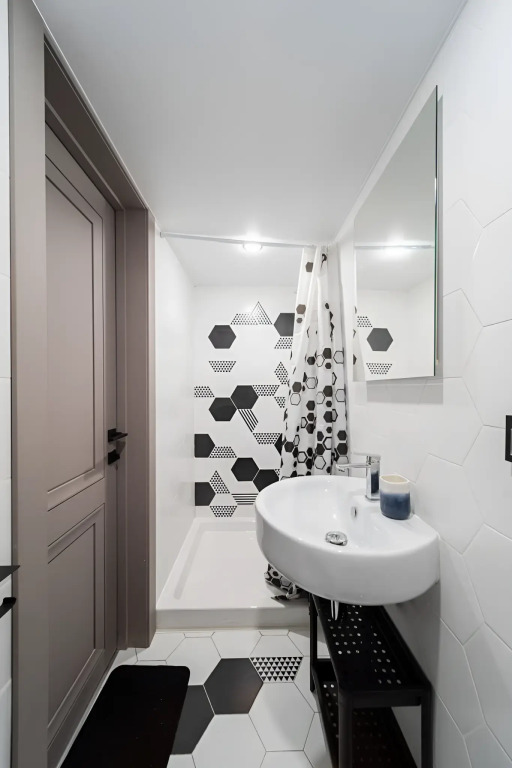 Good Room Guru на Центросоюзный переулке 13с2