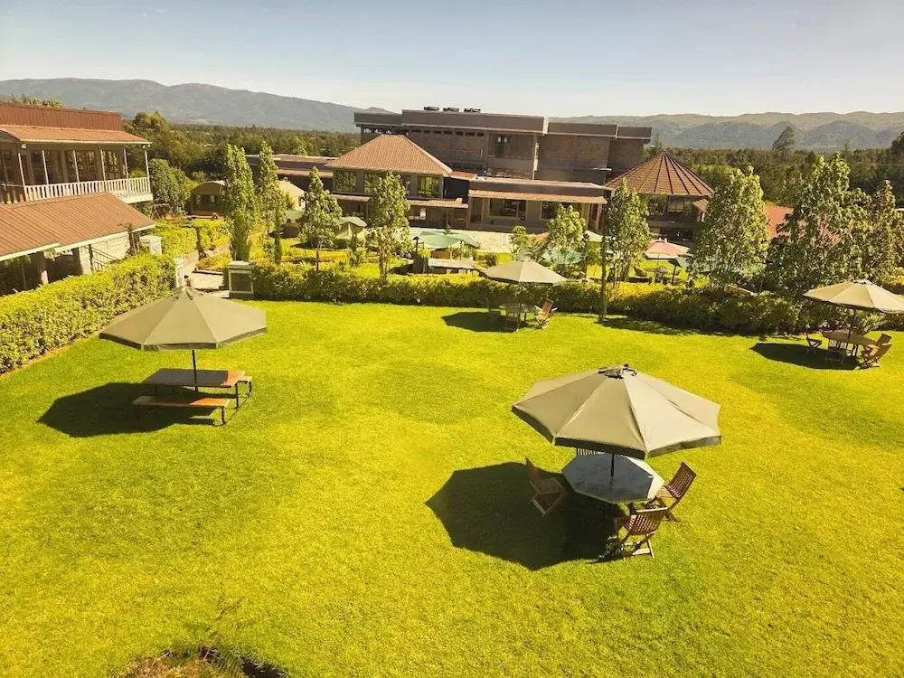 Olempiaus Gardens Hotel