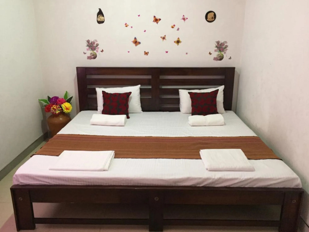 Gamage friendly home