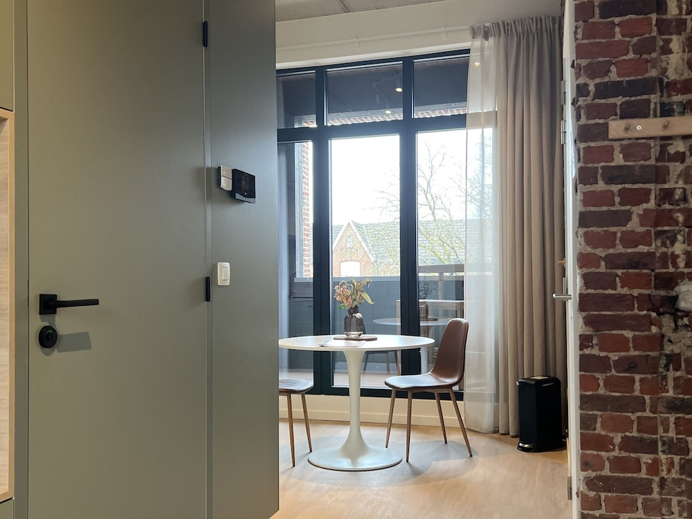 Bright Apartment in Bree With Terrace