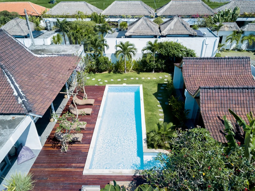 Villa Nahema - 4BR Villa in Seminyak Next to the Beach