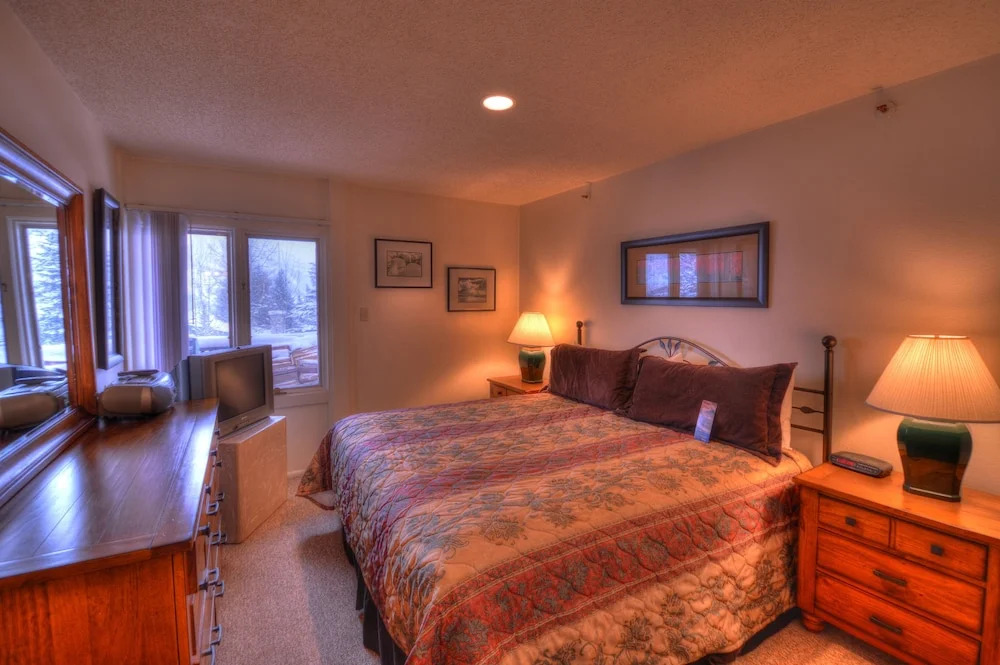 Aspenwood by Snowmass Vacations