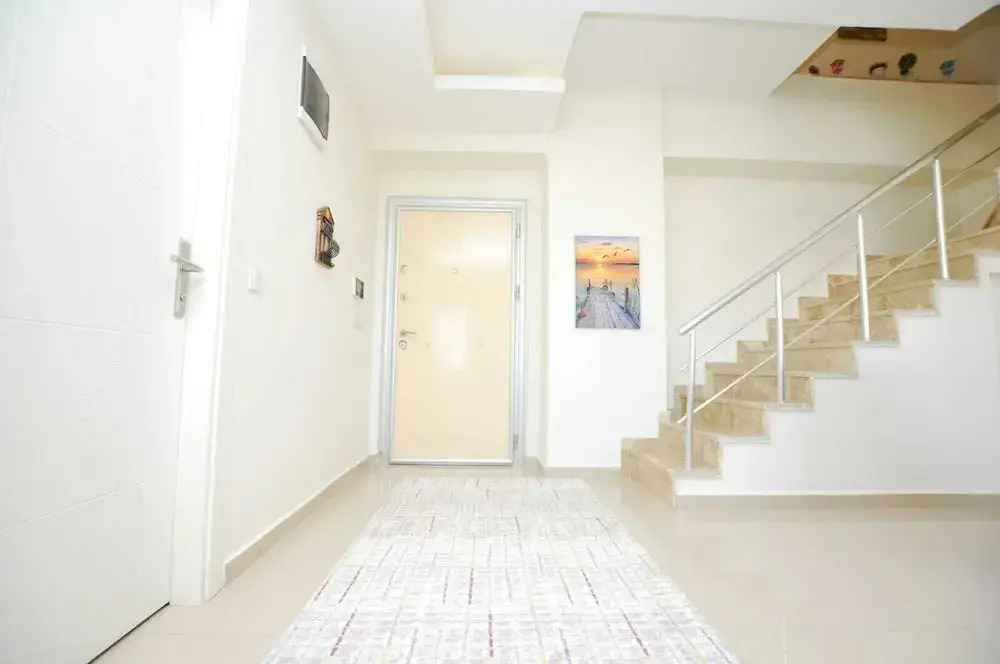 Guitar Apartment
