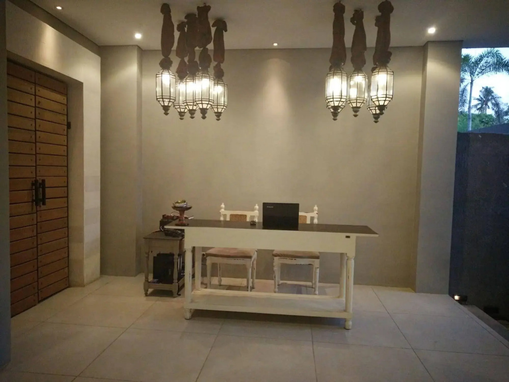 Jabu Beach Villa