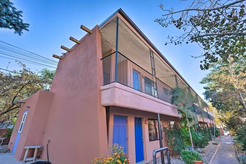Santa Fe Bungalow ~ 2 Mi to Downtown!