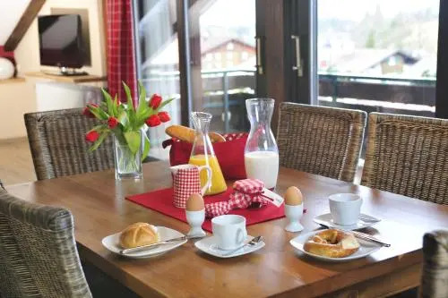 AUSZEIT - Ferienwohnungen in Obermaiselstein