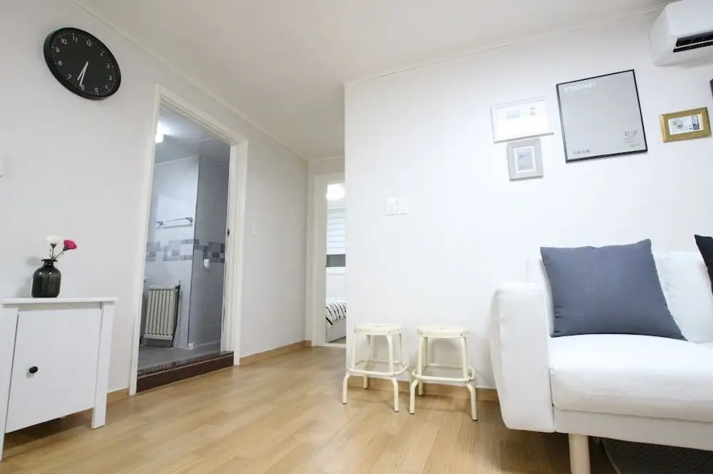 Houseinhongdae6