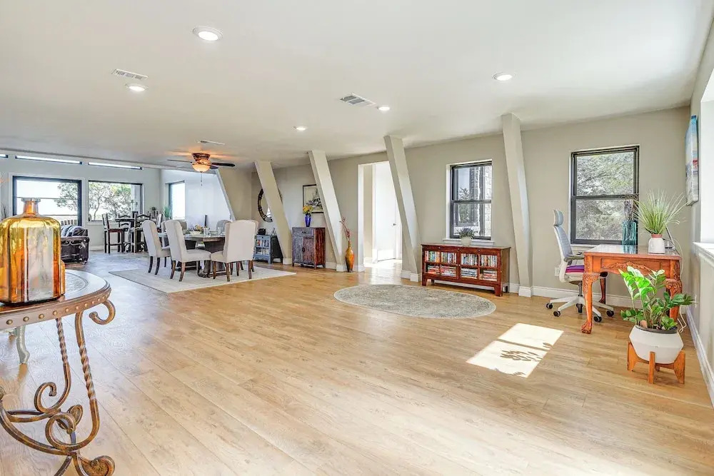 Newly Remodeled Lakefront Granbury Escape w/ Dock!