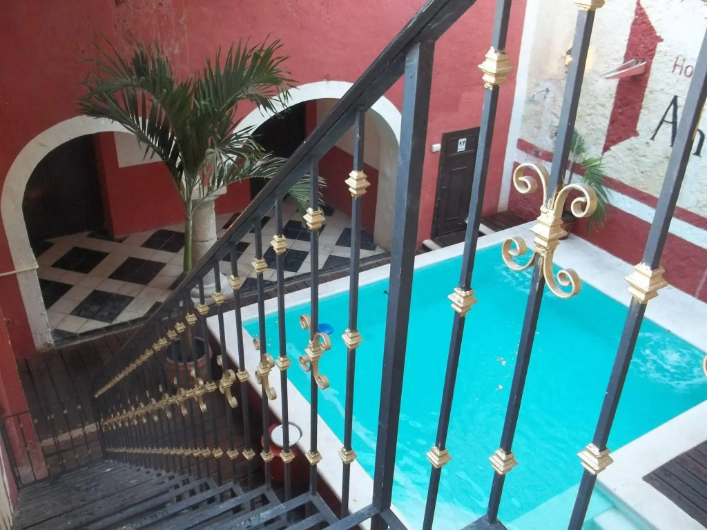 Hotel Maya Ah Kim Pech